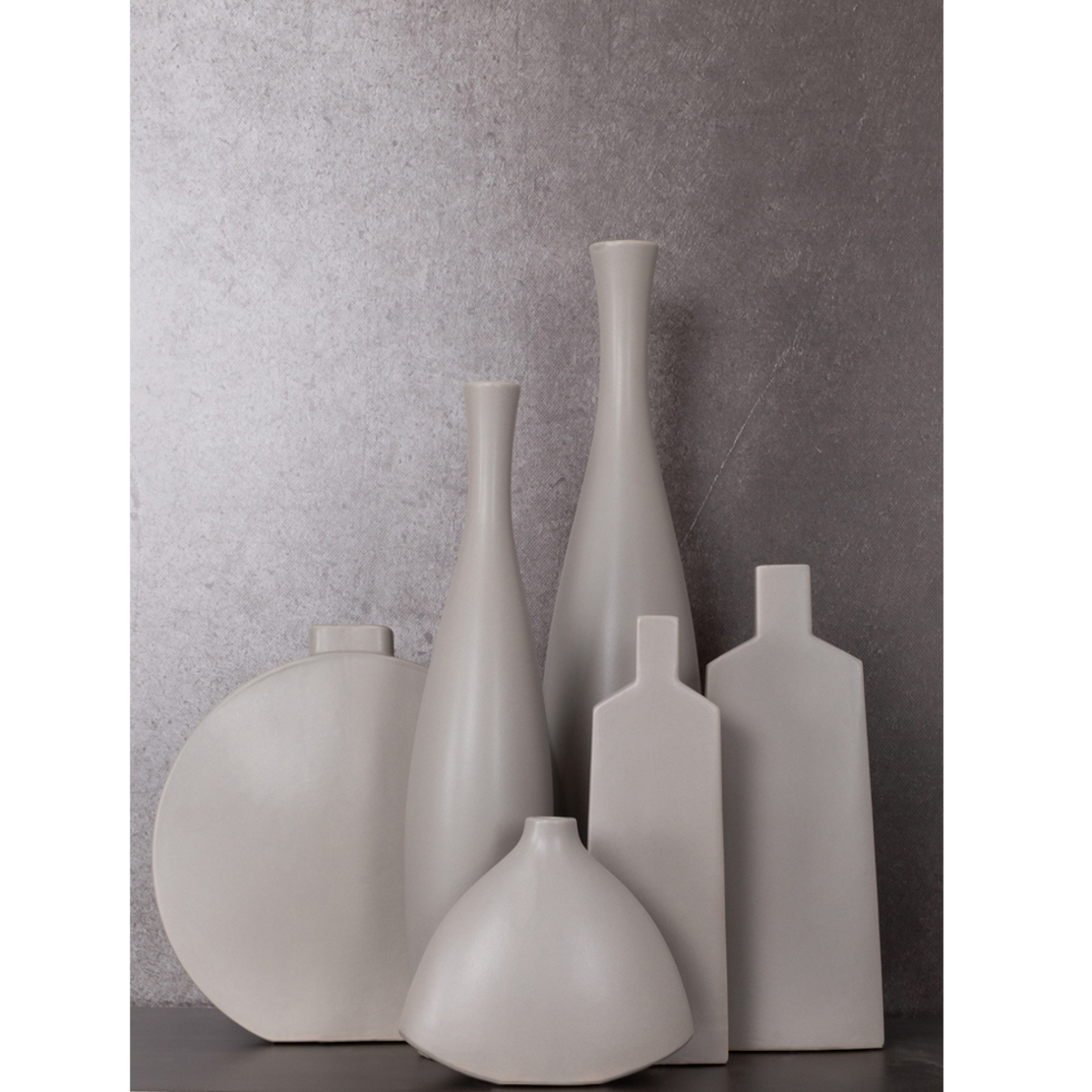 LUI VASE CERAMIC GREY MATTE 10,5x4xH32,5cm PRC
