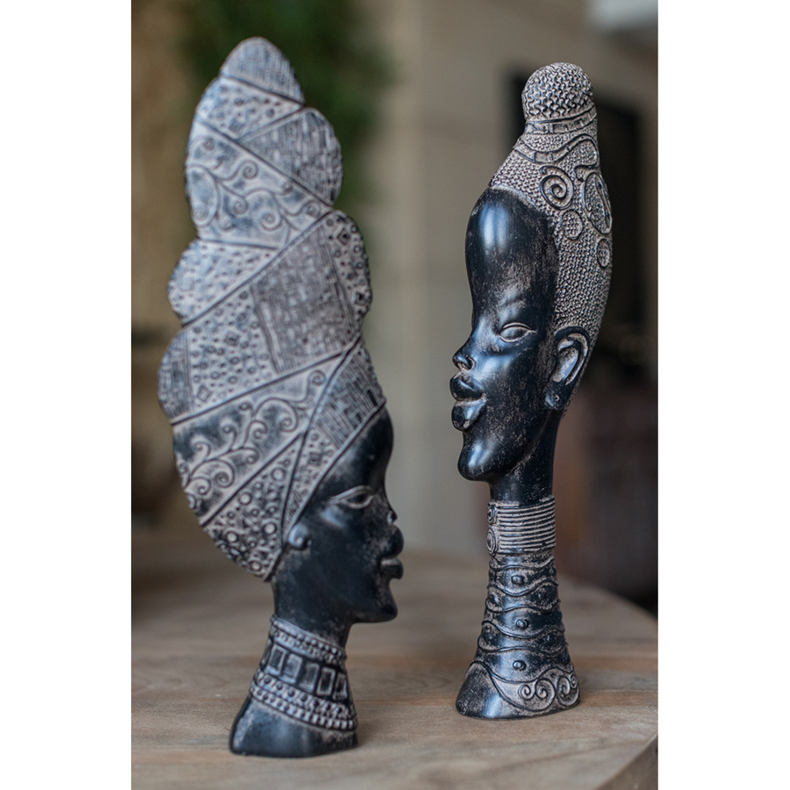 JABARI DECO FIGURE POLYRESIN BLACK BROWN 15x5xH42c