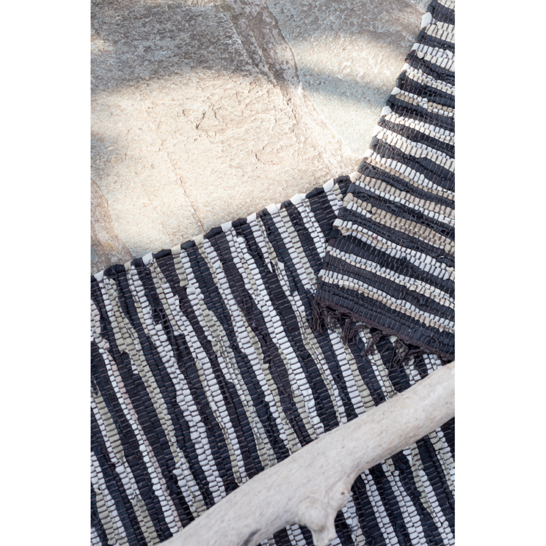 BOHO CARPET LEATHER BLACK BEIGE 60x90cm IN