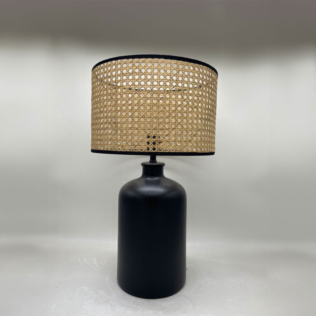 VEGUR LAMP TABLE 22x22x66 CERAMIC BLACK PVC NATURAL