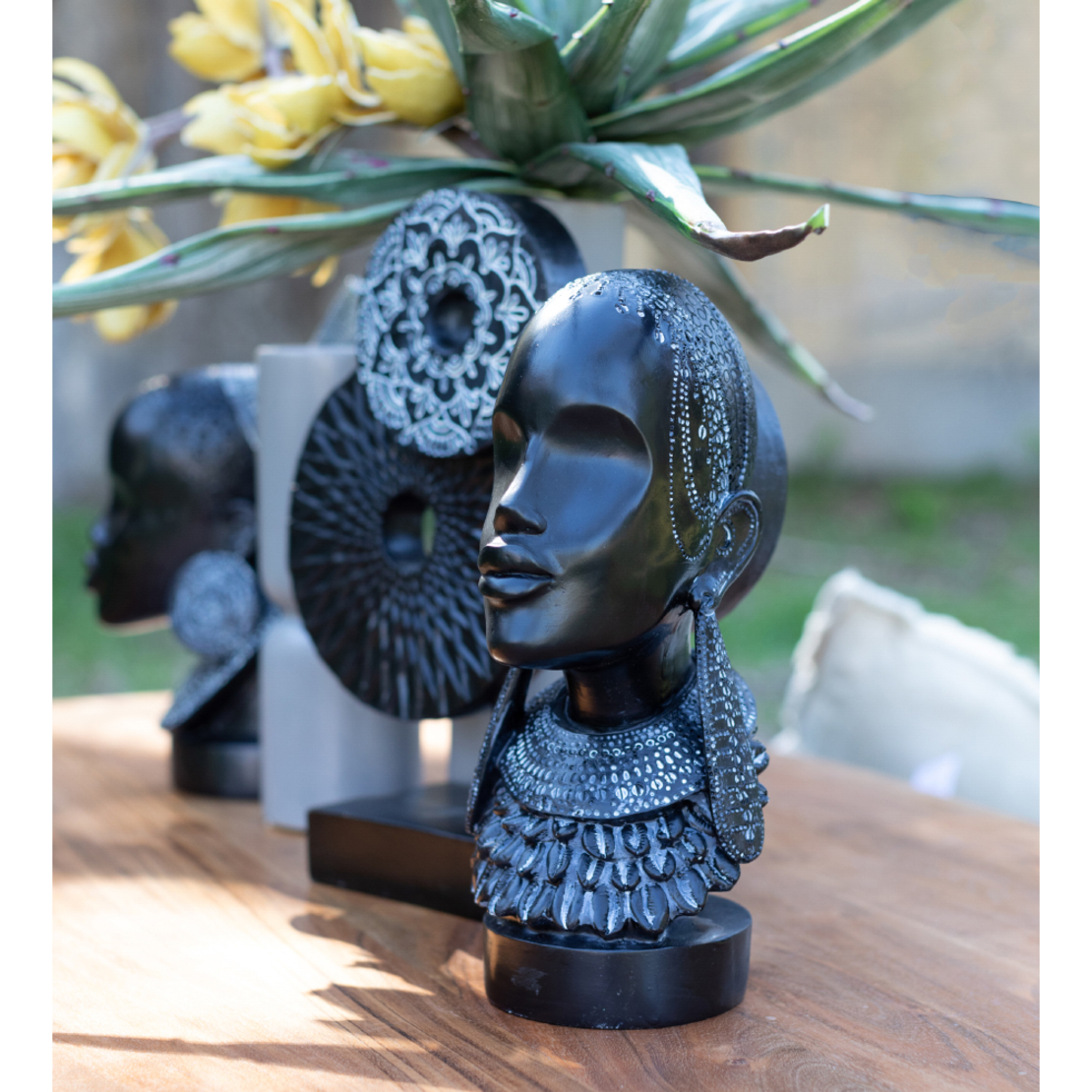 ANAN DECO FACE POLYRESIN BLACK 16x13,5xH29cm PRC