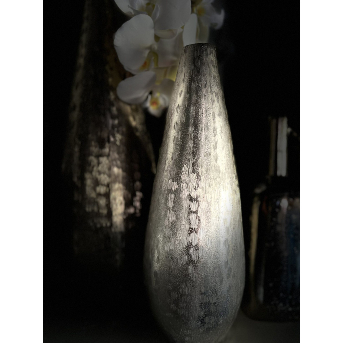 DROP VASE ALUMINIUM SILVER D13xH36cm IN