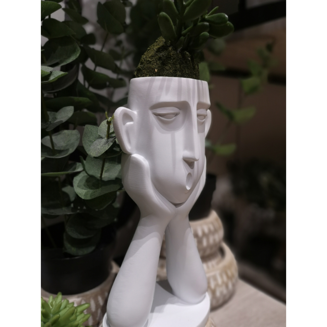 ROMANCE 1 VASE FIGURE POLYRESIN WHITE 12,8x8,8xH25