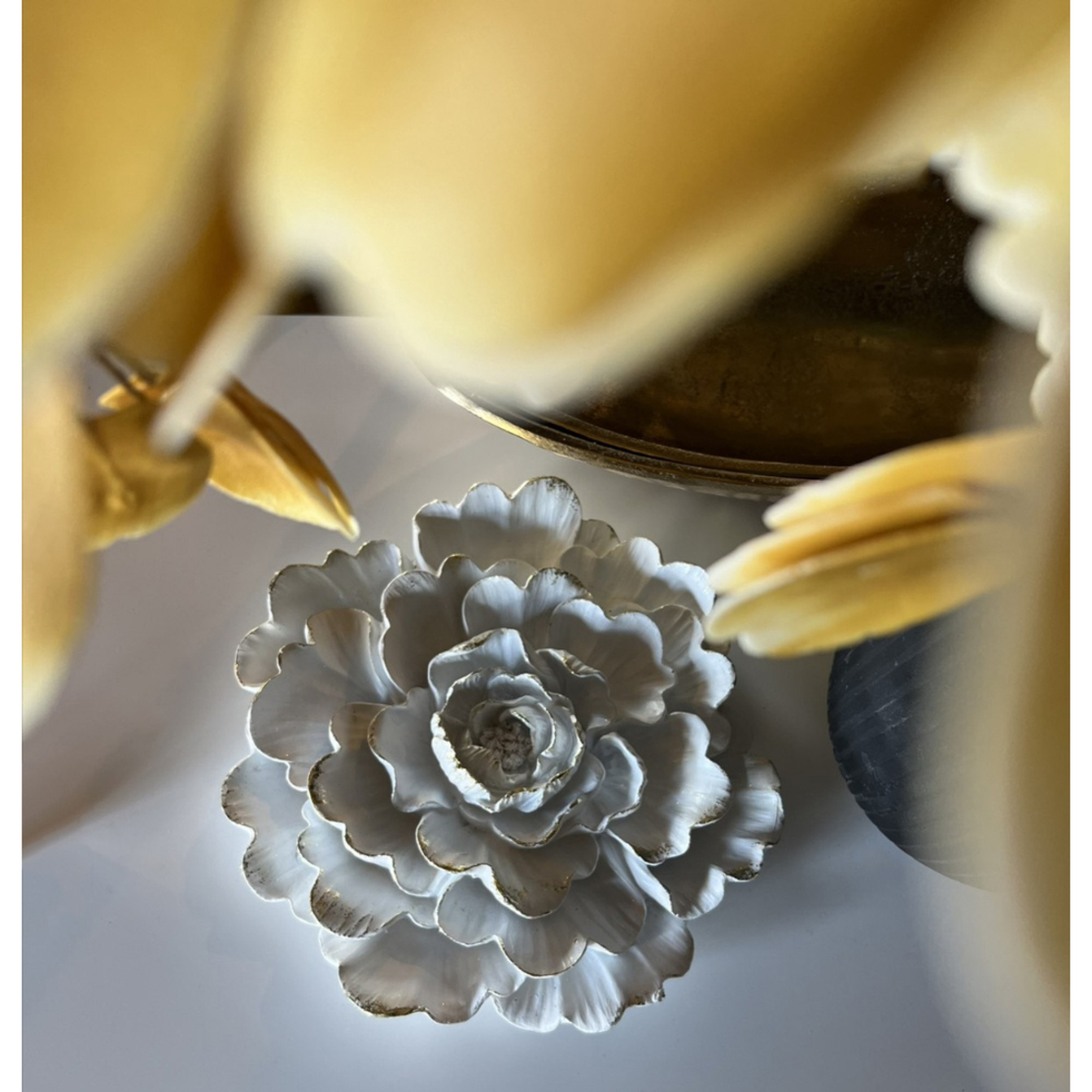 WHITE ROSE DECO WALL POLYRESIN WHITE 24x24xH5cm PR