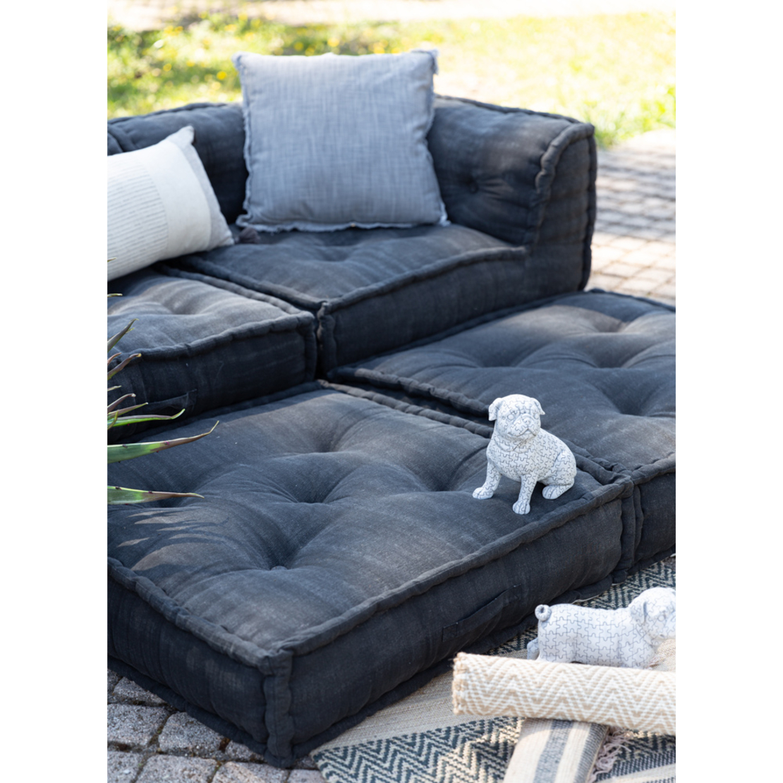 AFRICA FLOOR CUSHION FABRIC GREY DARK IN
