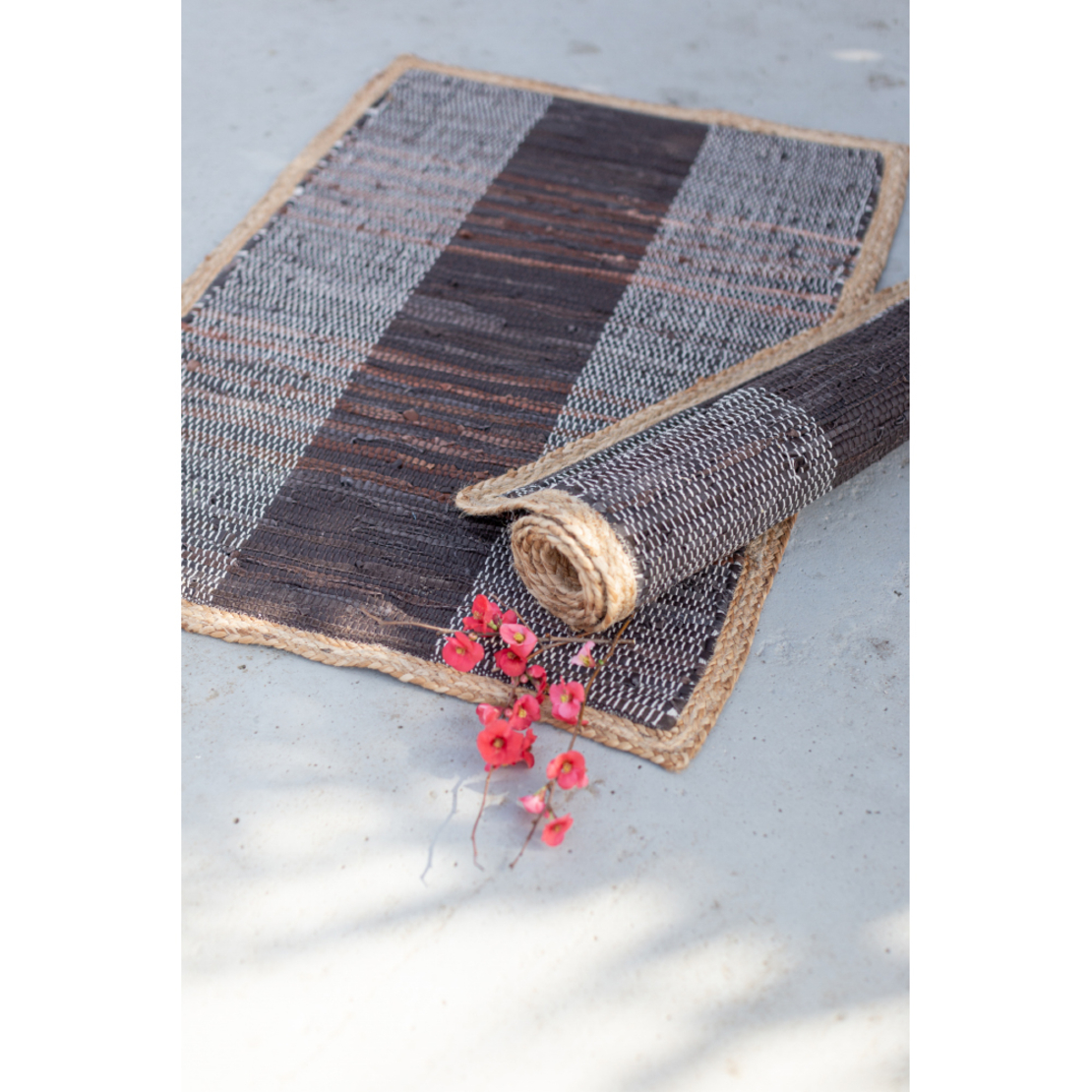 DARK CARPET LEATHER JUTE BLACK BEIGE 70x150cm IN