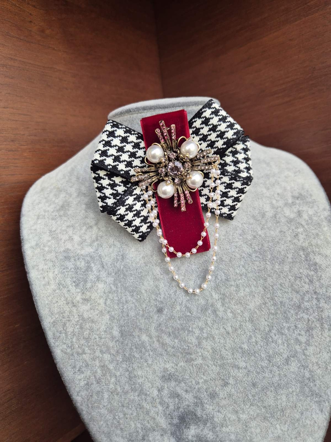 Burgundy  Mini Brooch