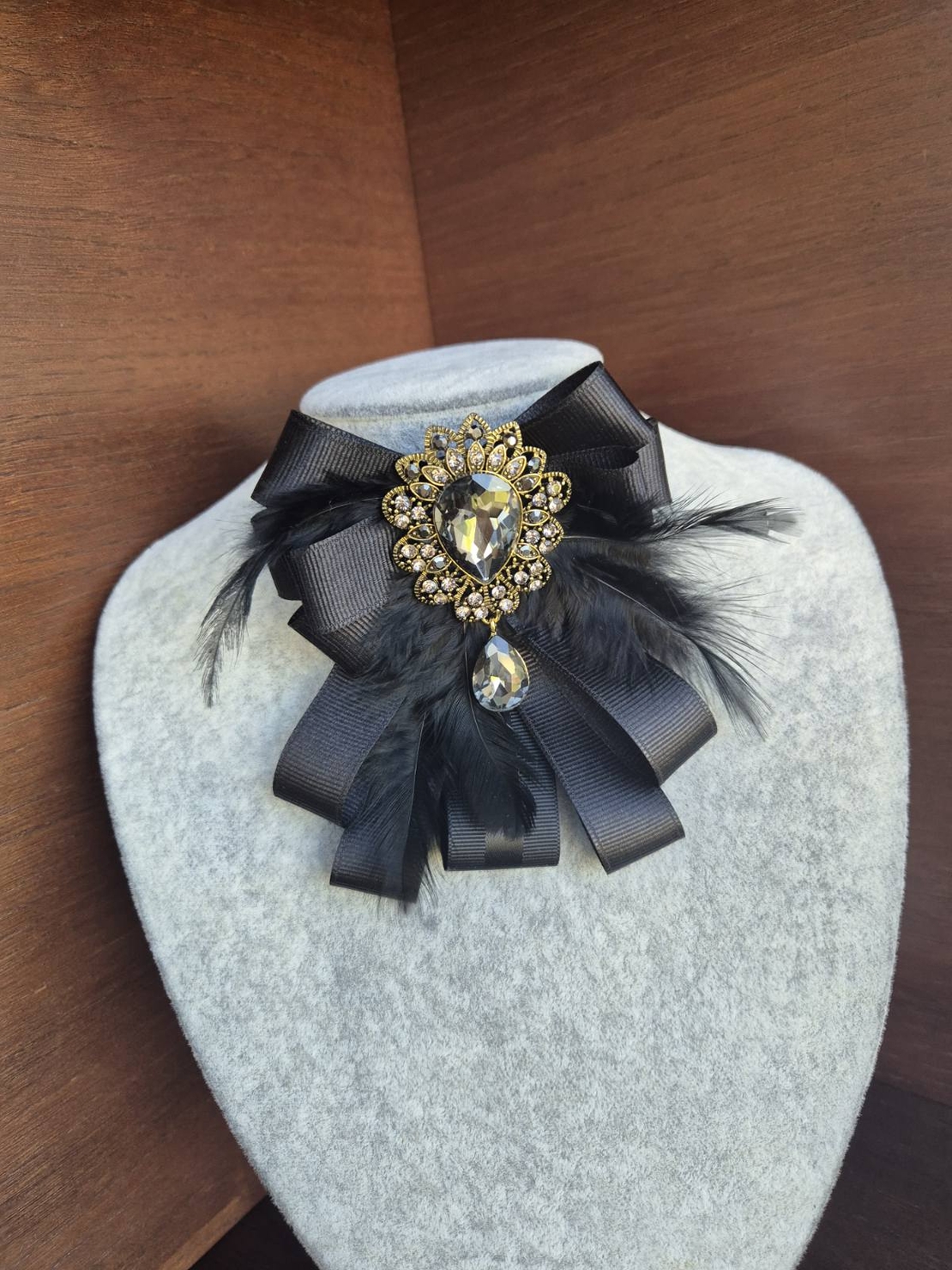Black Bow brooch