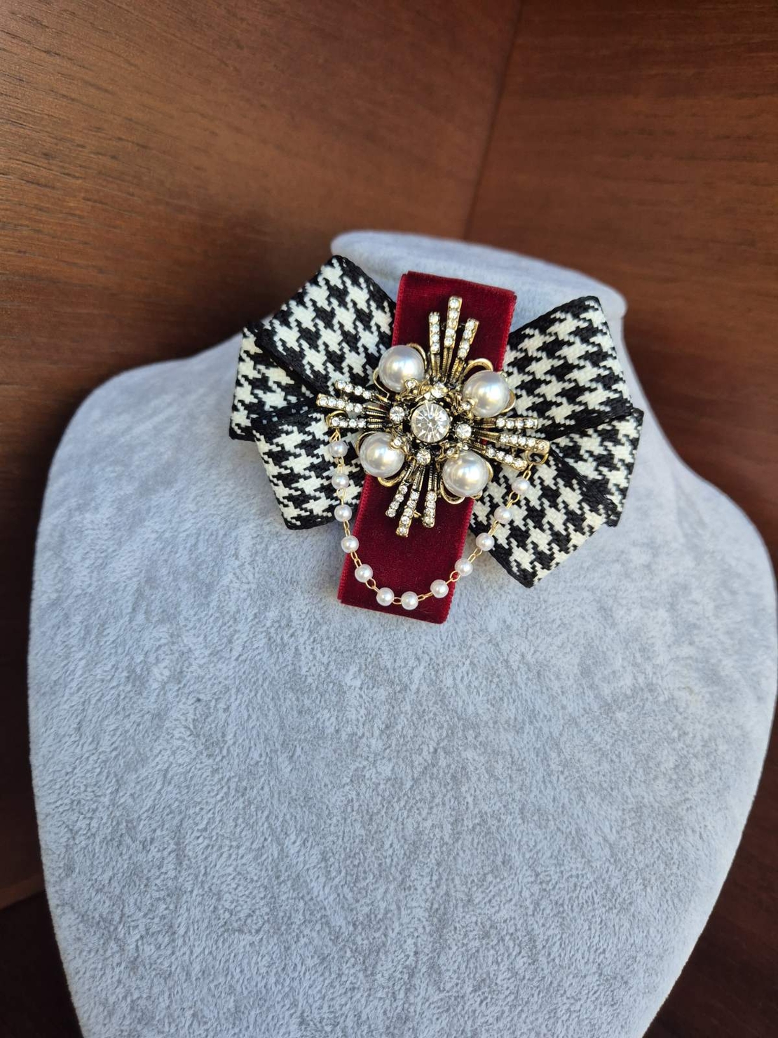 Burgundy  Mini Brooch