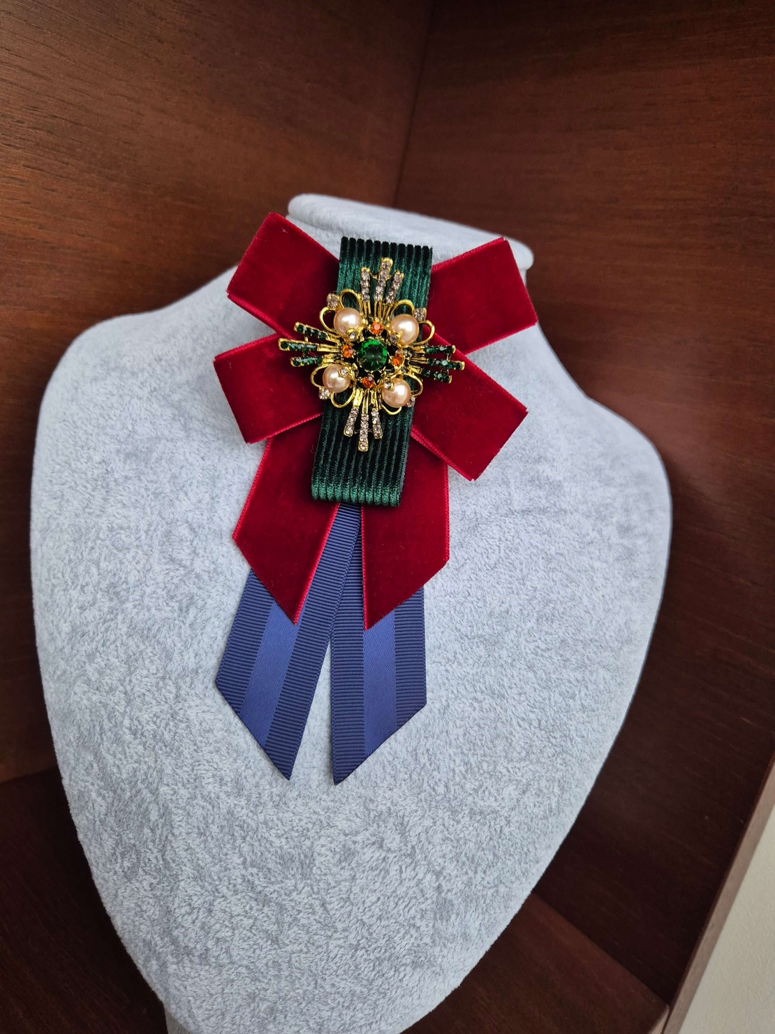 Burgundy and blue bow brooch