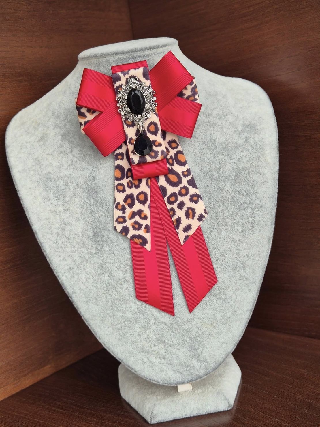 Leopard Bow Brooch