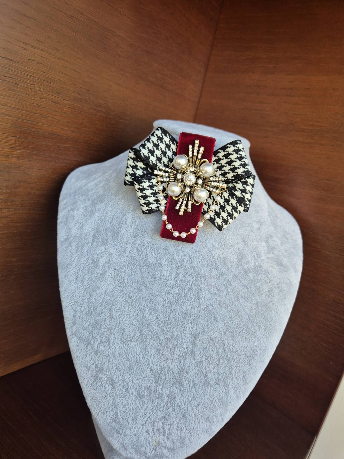 Burgundy  Mini Brooch