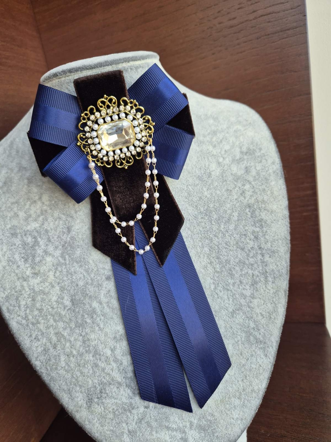 Blue and brown velvet  brooch