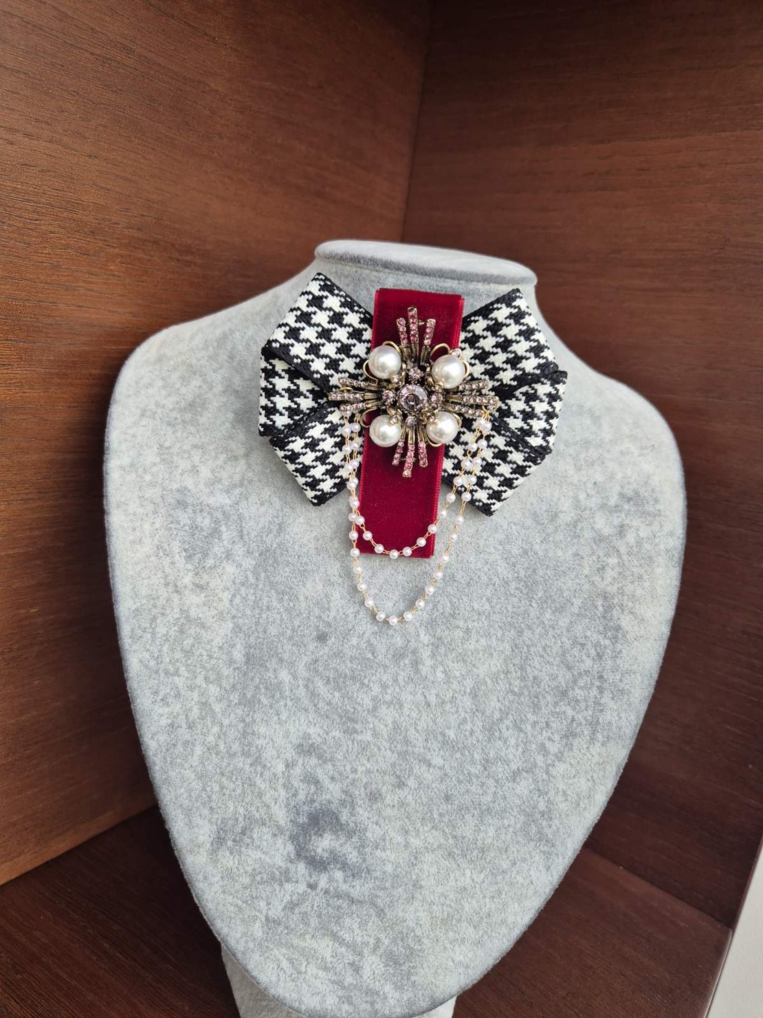 Burgundy  Mini Brooch