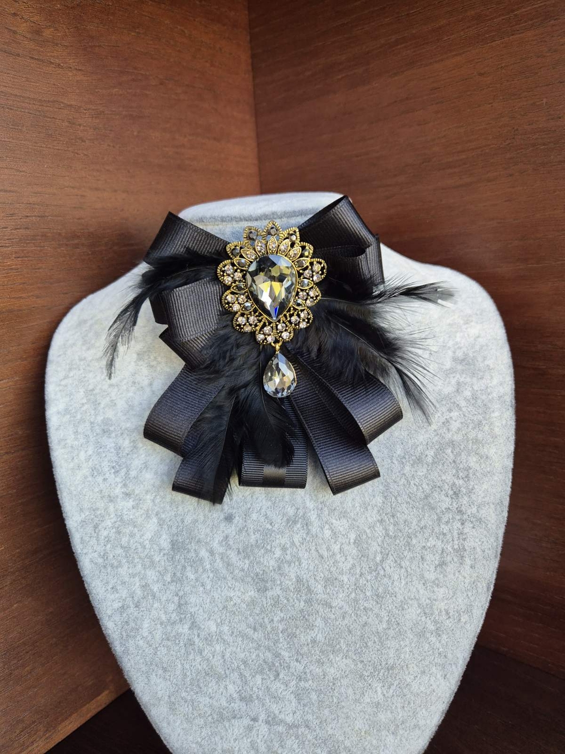 Black Bow brooch