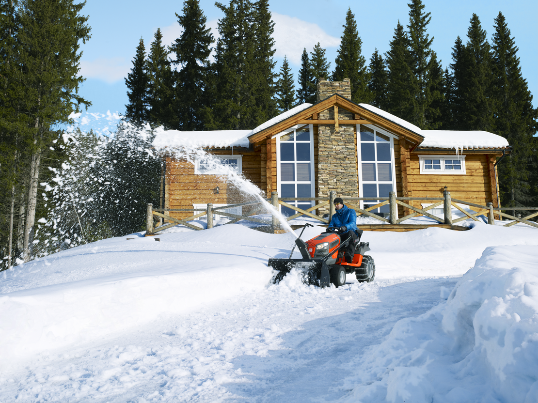 Двустепенна фреза за сняг