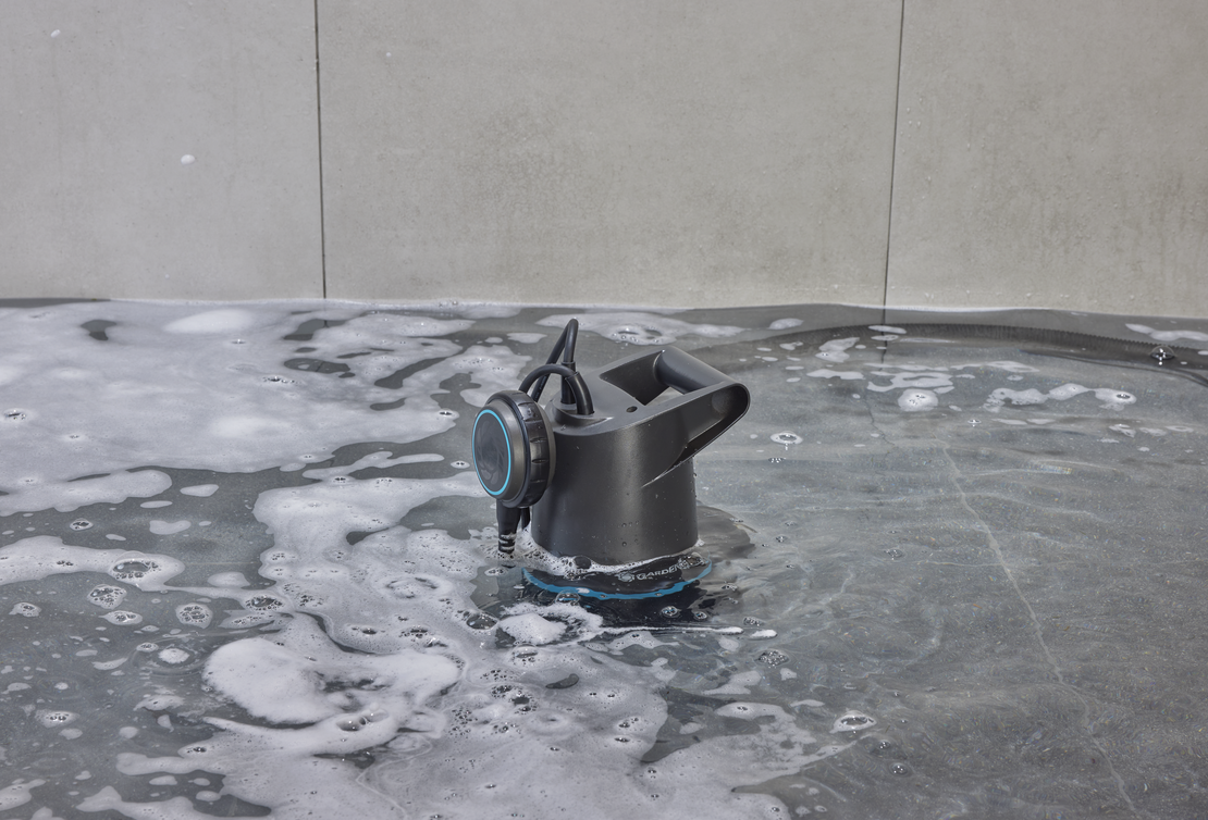 Dirty Water Submersible Pump 20000 BASIC, 20.000 l/h, with Float Switch