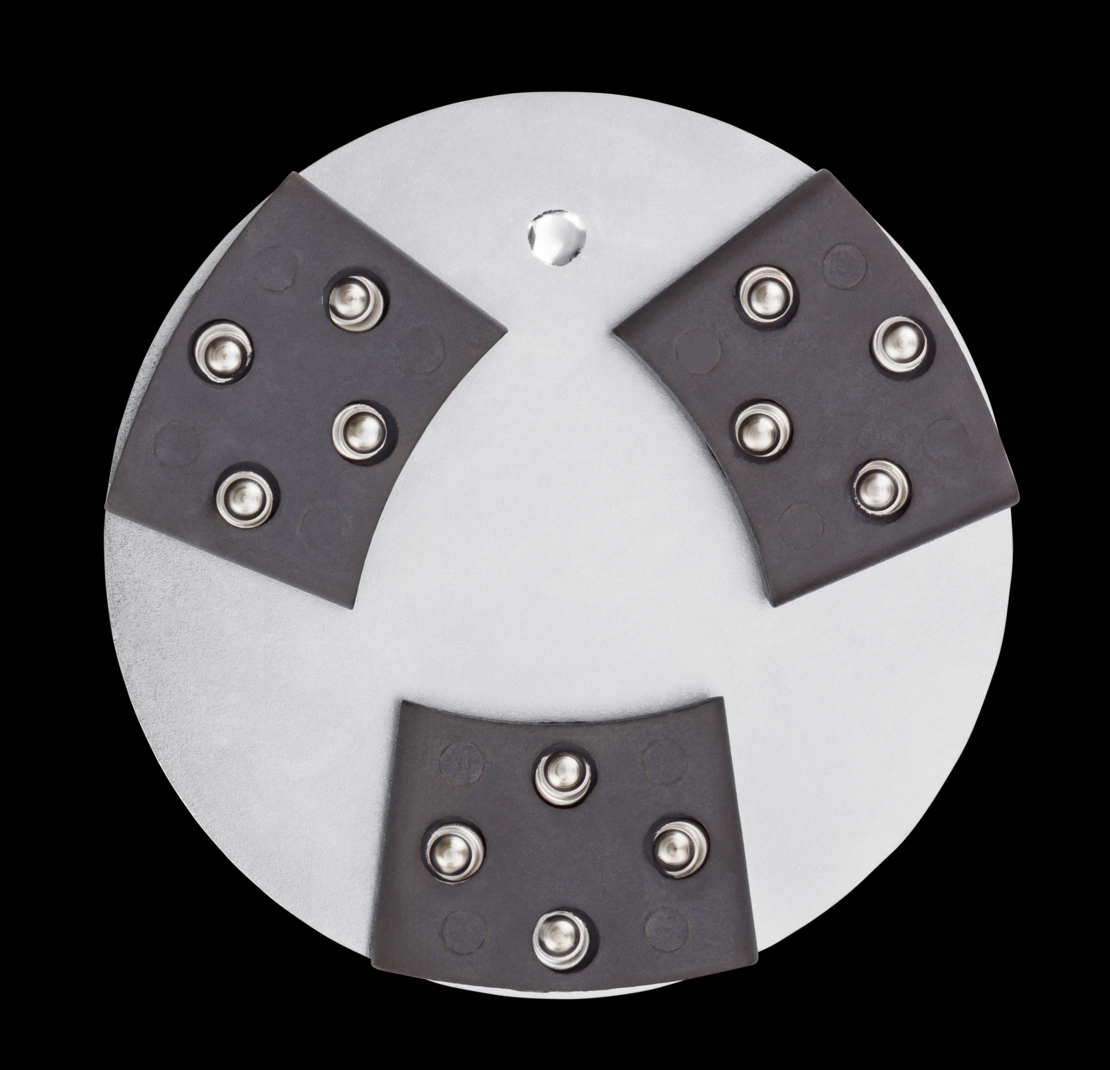 Държач за инструменти EZchange™ Wing – Rigid на Husqvarna