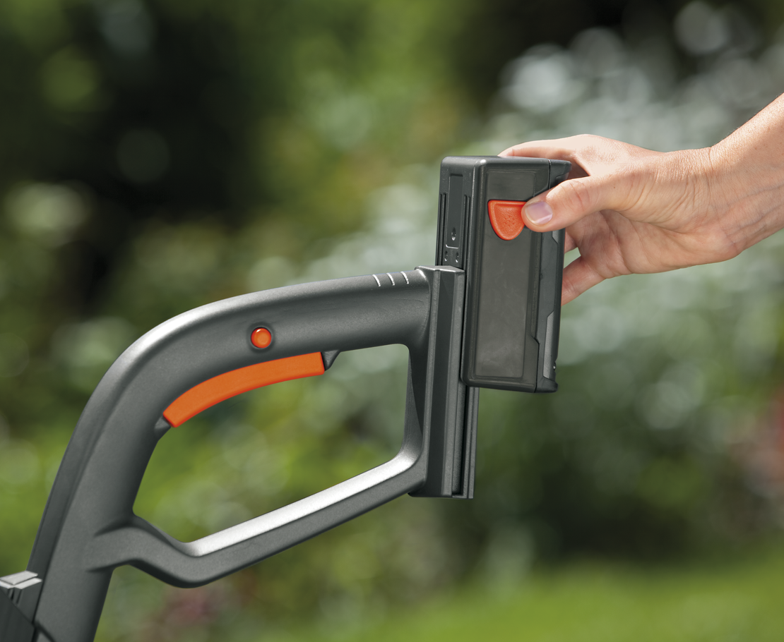 Battery Trimmer SmallCut 300 Accu