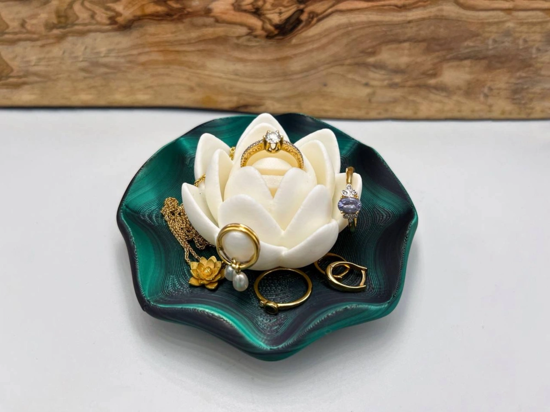 Lotus ring and jewelry holder