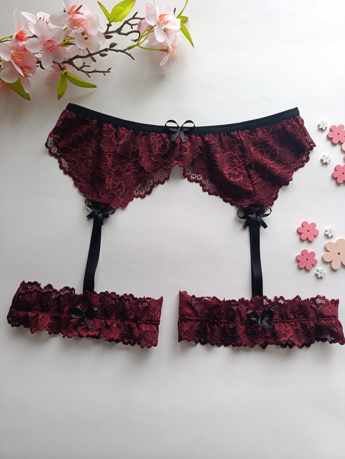 Дантелен жартиер Desire