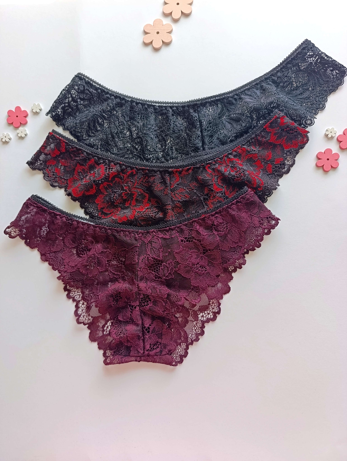 Пакет дантелени бразилиани Цветни мечти