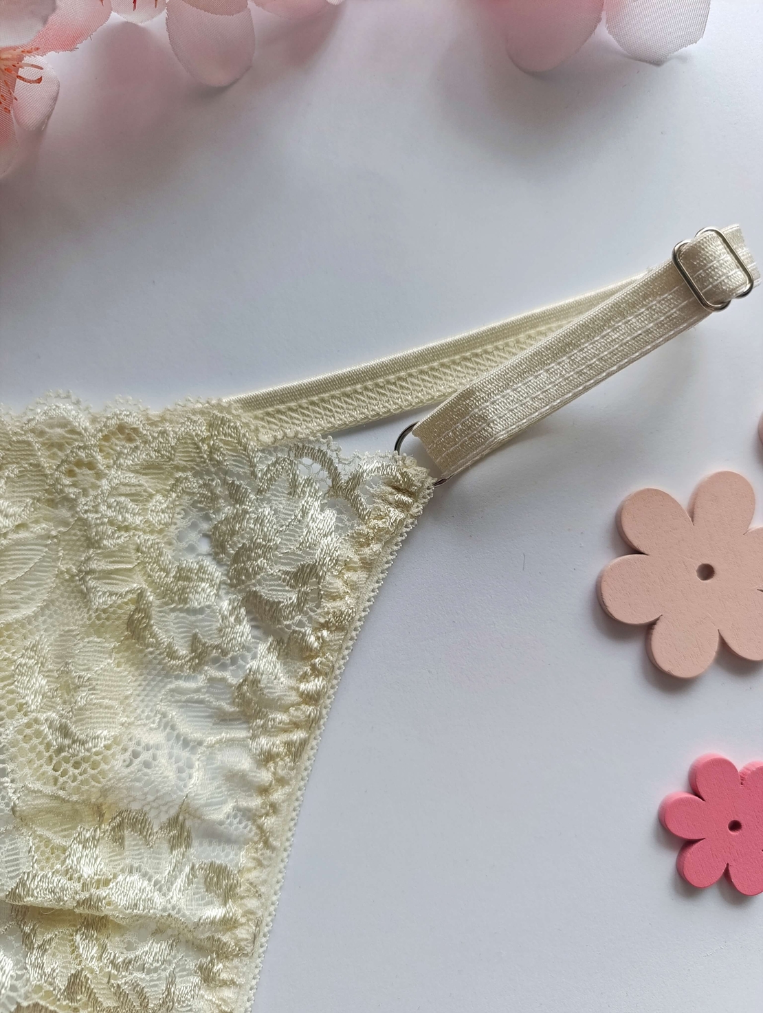 Дантелени прашки с регулатори Vanilla | MS Lingerie
