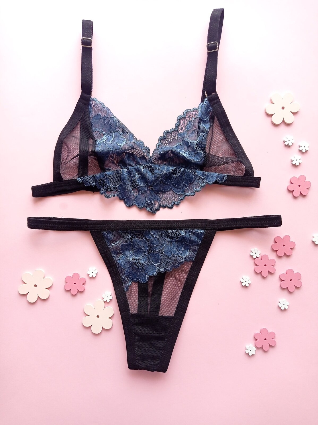 Луксозен дантелен комплект French Blue