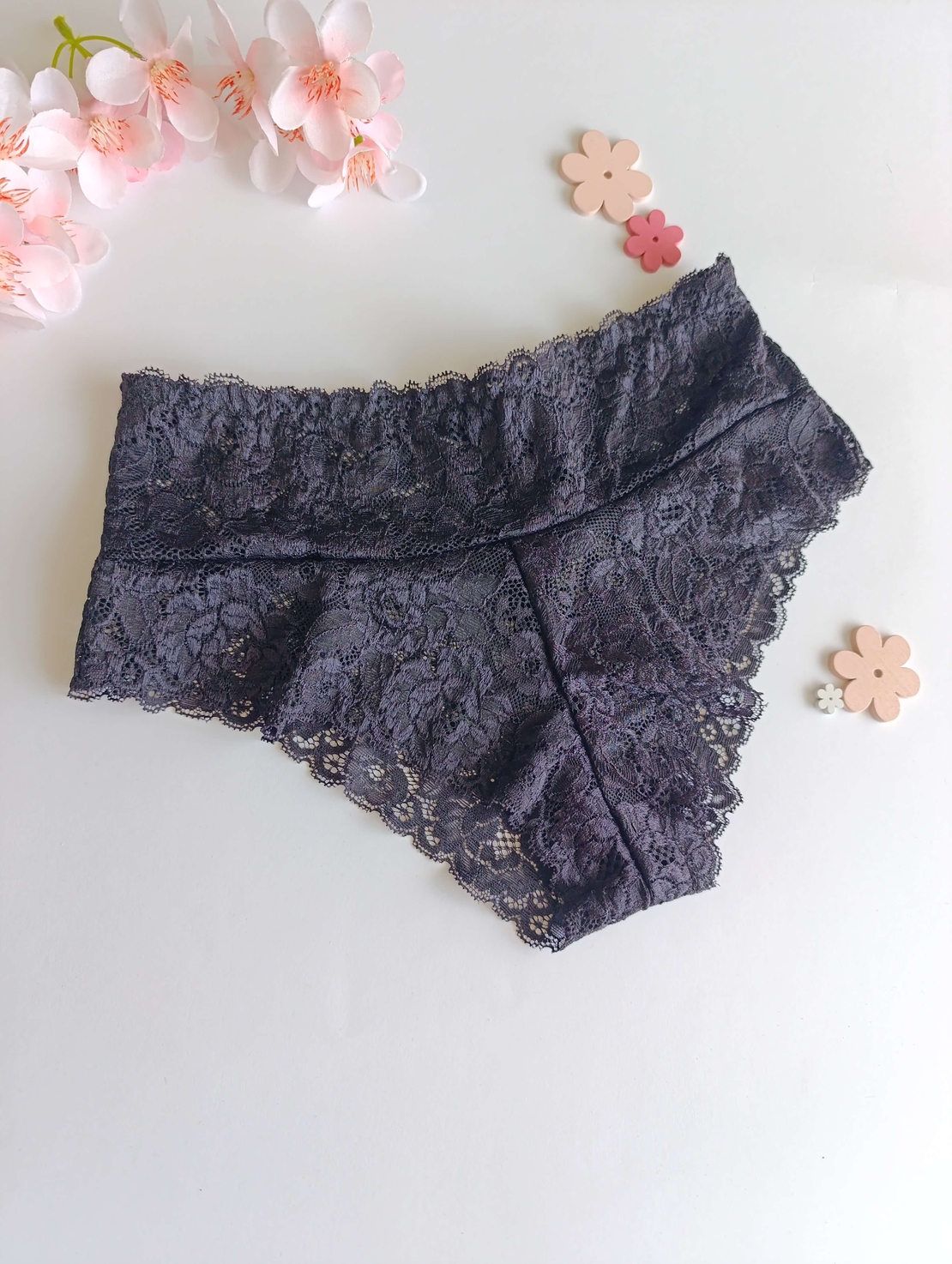 Дантелени бразилиани с висока талия Dara(XS-XXXL)