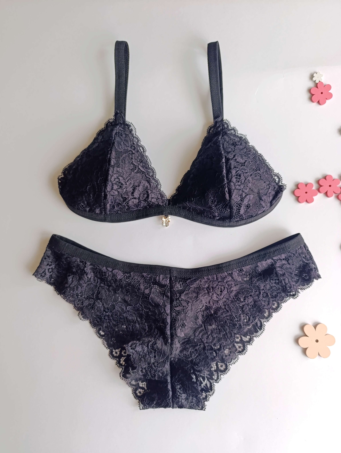 Diamond Kiss-луксозен дантелен комплект бельо