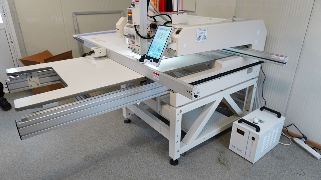 Бродировъчна машина + ЛАЗЕР / Макси 6/ QMT 201006 800 х 1500