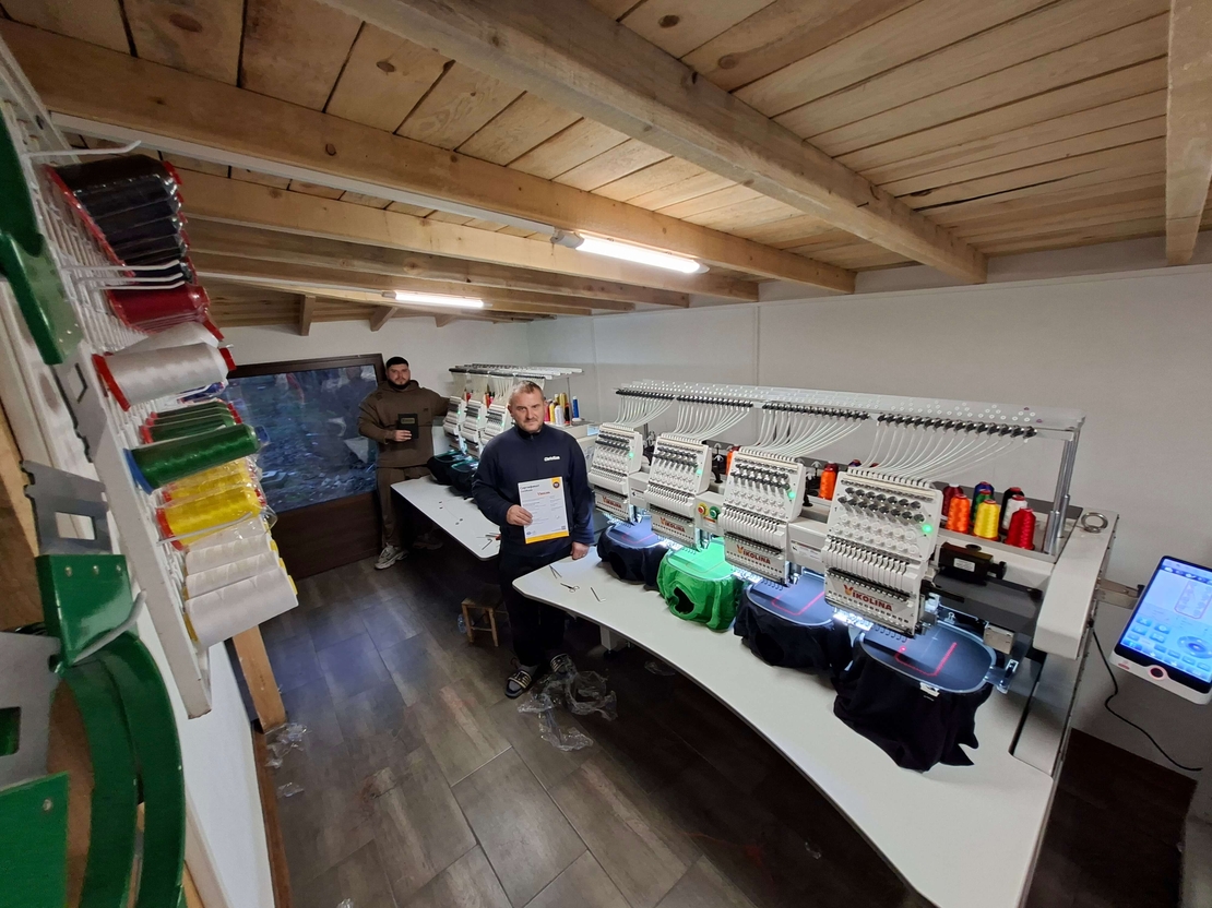 Бродировъчна машина / Четириглава/ QMT 20545 15 конечна