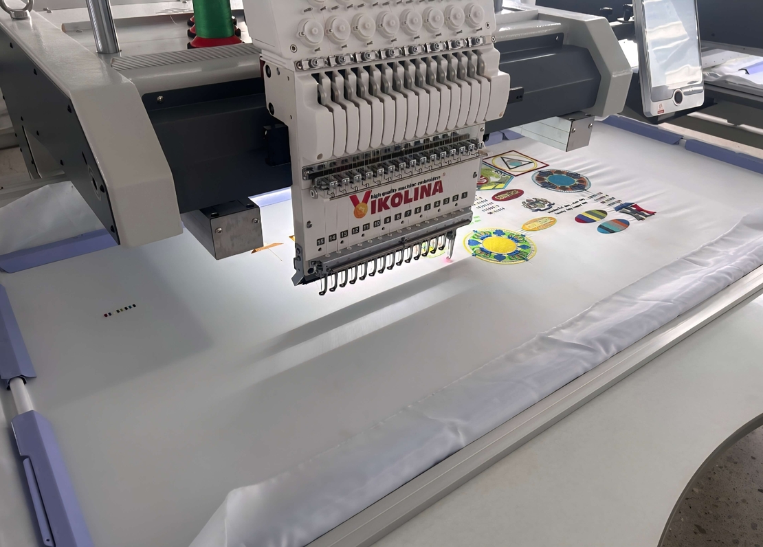New MoDel 1250 Х 550 Бродировъчна машина QМТТ 1501