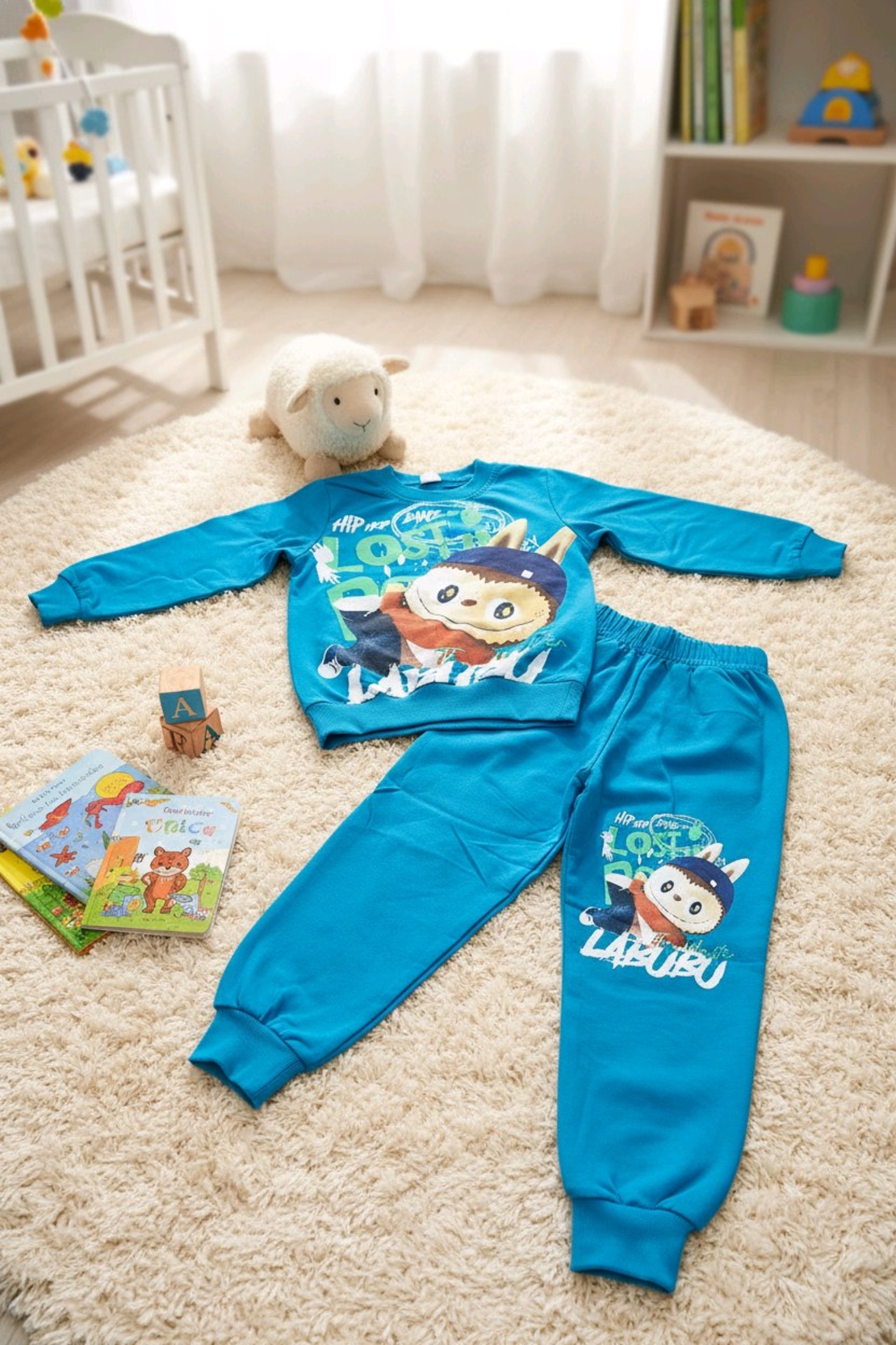 Комплект от две части за момче