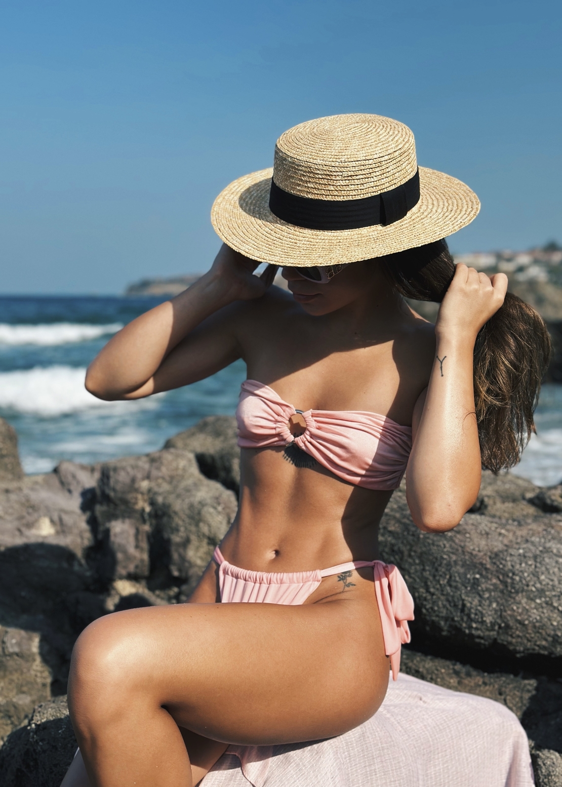 ЕVVA in peachy pink