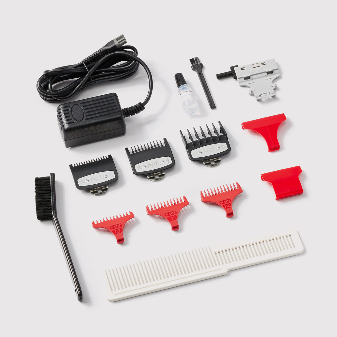 Професионална комплект машинка за подстригване и тример  WAHL Cordless Barber Combo