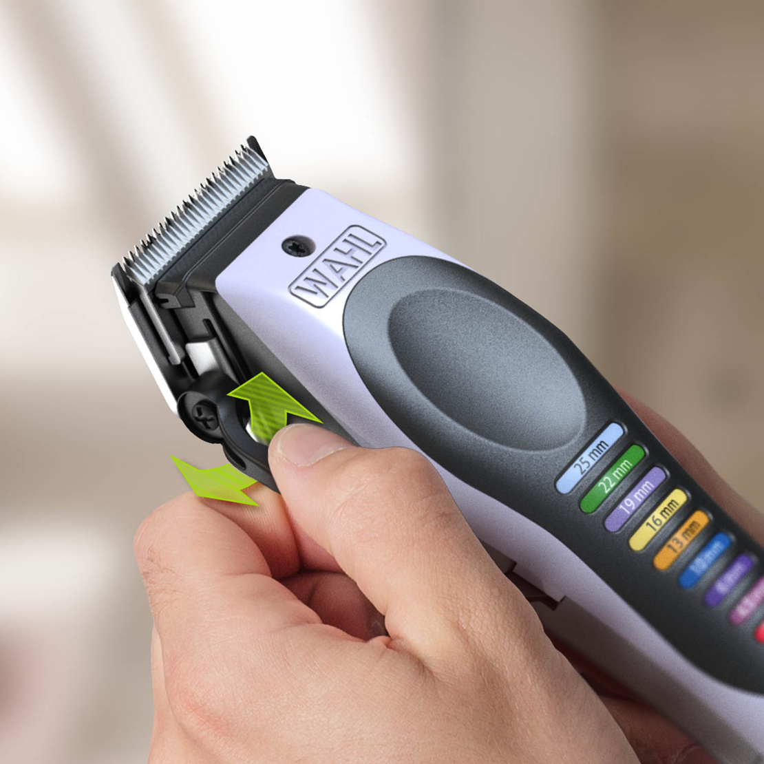 Акумулаторна машинка за подстригване WAHL COLOR PRO LITHIUM