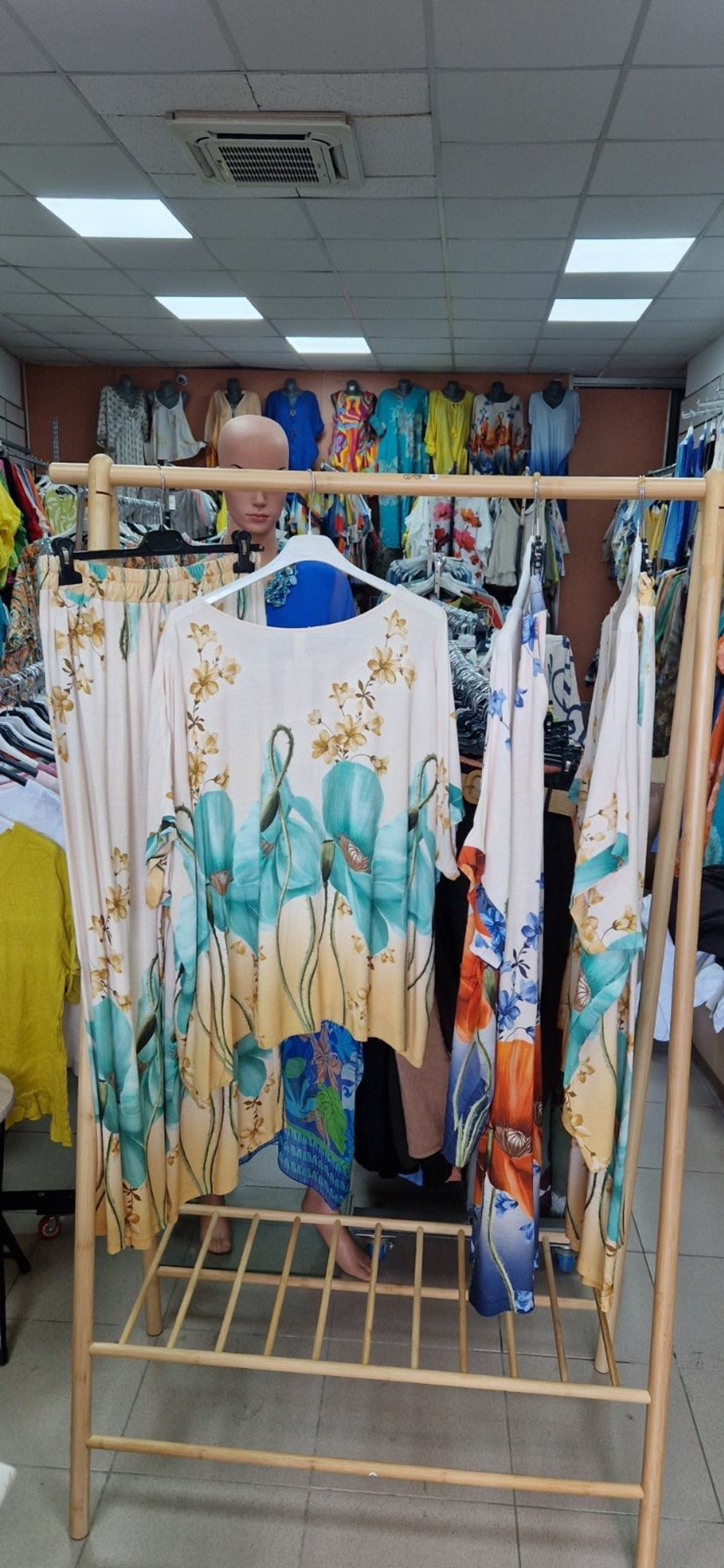 КОМПЛЕКТ