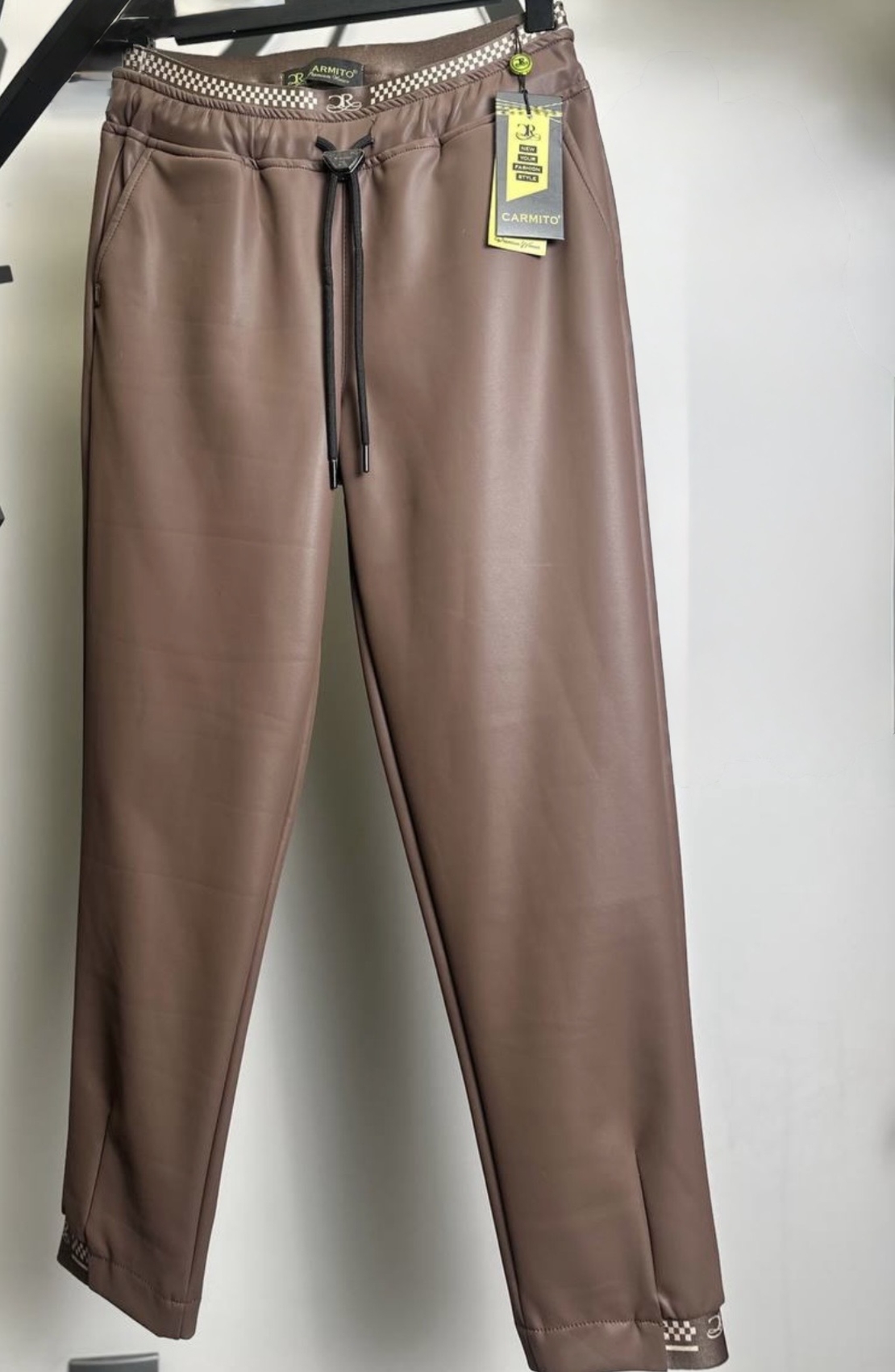 ПАНТАЛОН Кармито