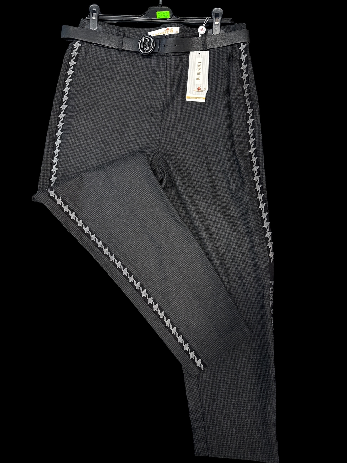 Страхотен панталон