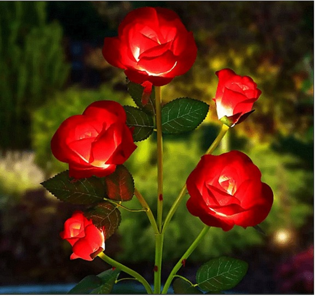 НЕМСКА LED слънчева лампа под формата на червена роза, За градина, Двор, Водоустойчивост + ЛЕД ФЕНЕР