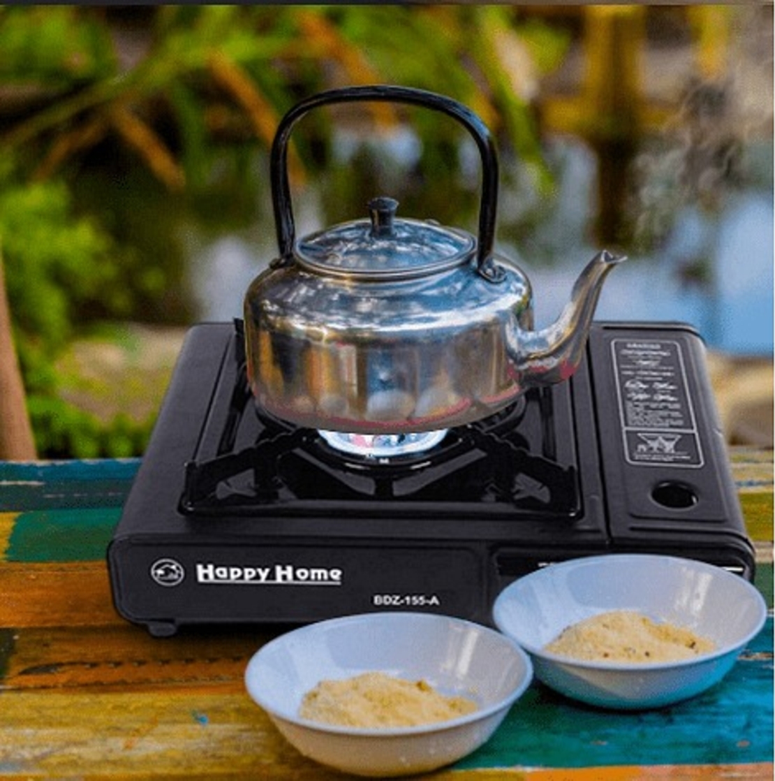 НЕМСКИ Туристически преносим газов котлон, 2.1 kW, 340х280х100мм, Бутан, Черен + ЛЕД ФЕНЕР