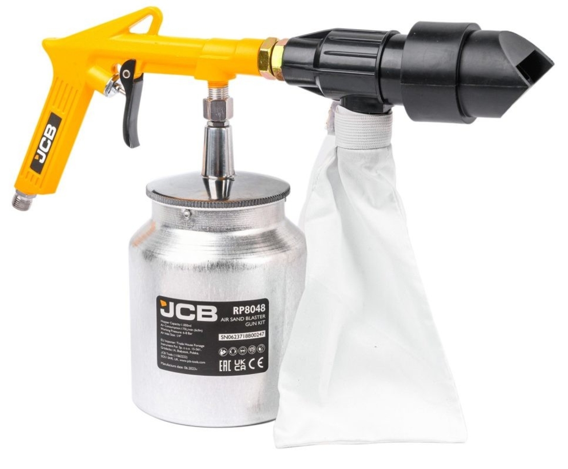 НЕМСКИ Пневматичен Пясъкоструен Пистолет 1 литър с 4 дюзи JCB за Пясъкоструйка + ЛЕД ФЕНЕР