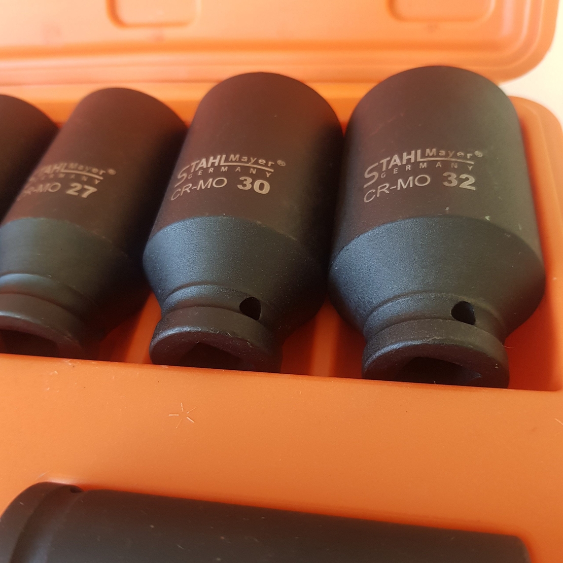 НЕМСКИ Вложки Ударни 1/2″ к-т 15 броя Stahl Mayer + ЛЕД ФЕНЕР