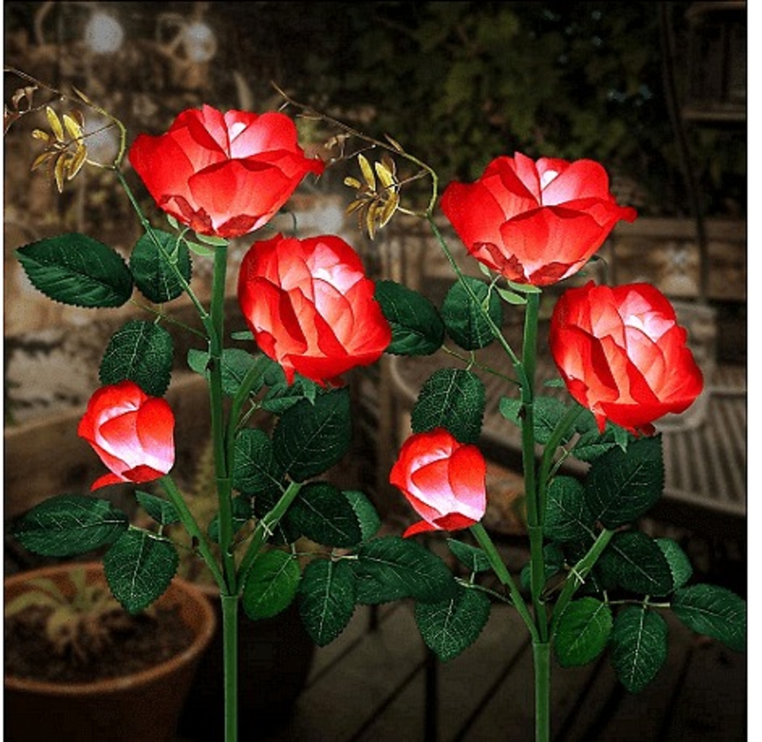 НЕМСКА LED слънчева лампа под формата на червена роза, За градина, Двор, Водоустойчивост + ЛЕД ФЕНЕР