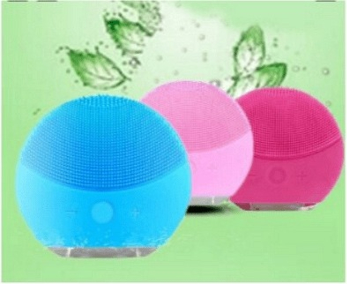 НЕМСКА Електрическа силиконова четка за масаж и почистване на лице, Водоустойчива + ЛЕД ФЕНЕР