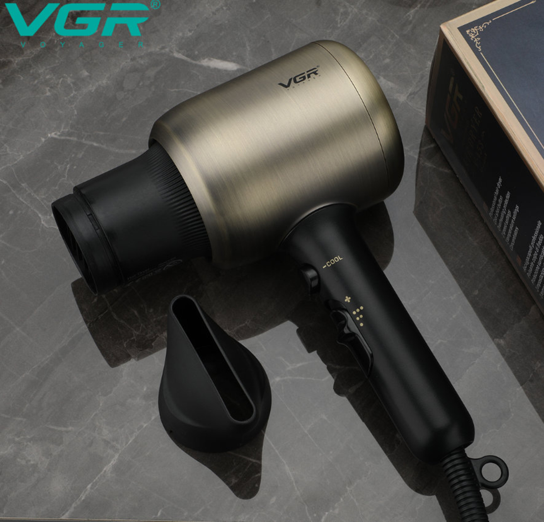 НЕМСКИ Професионален Сешоар VGR V-453 2200w