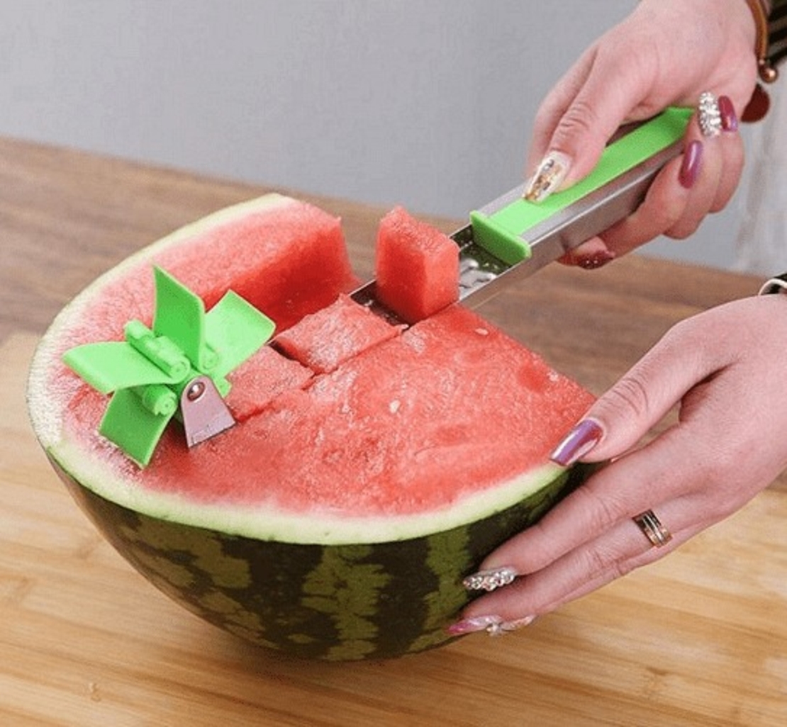 НЕМСКИ Уред за рязане на диня и пъпеш на кубчета + ЛЕД ФЕНЕР