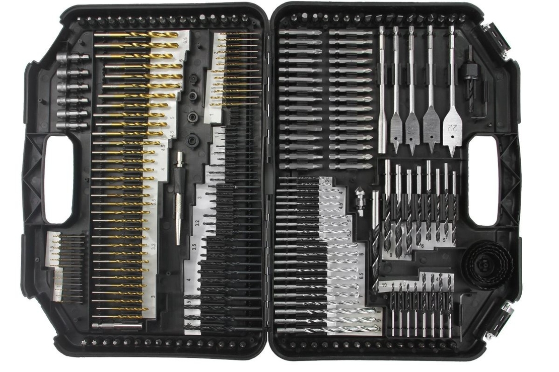 НЕМСКИ Накрайници 246 части Свредла и Битове за гедоре и винтоверт MAR-POL + ЛЕД ФЕНЕР