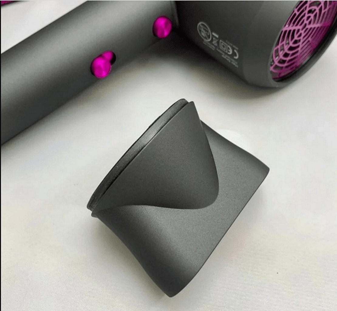 НЕМСКИ Професионален сешоар VGR V-400, 2 степени на температура, 2 степени на скорост, Сгъваем корпус + ЛЕД ФЕНЕР